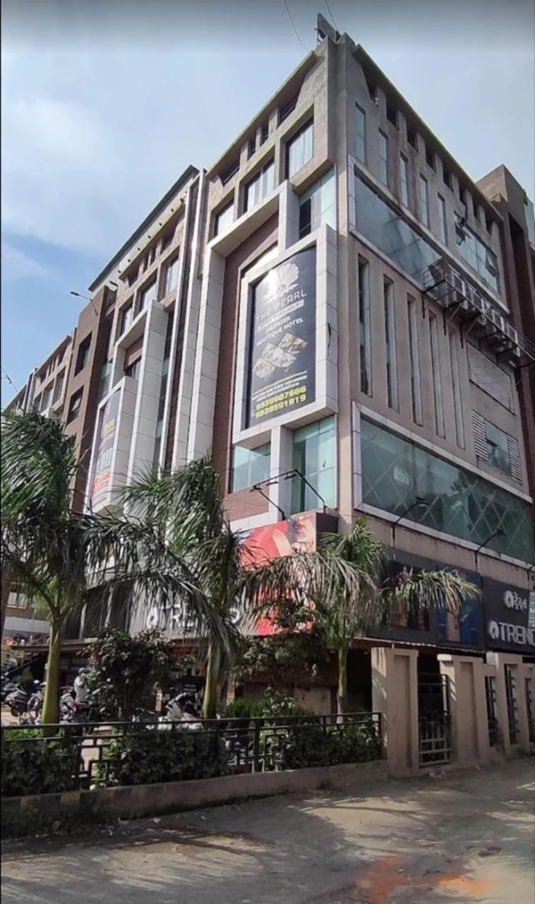 贾姆谢德布尔 The Pearl酒店 外观 照片